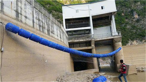 滚塑加工水面柱形实心拦污浮筒塑料浮体