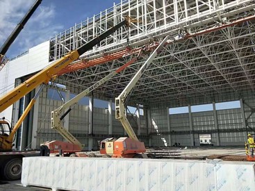 白城出租高空作业车  升降机 空压机