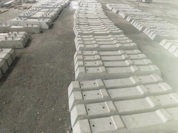 900轨距U型环水泥轨枕，弹簧固轨器水泥轨枕
