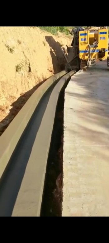 出租徐州新路智能科技NC1300路缘成型机-滑模水沟路缘石防撞护栏