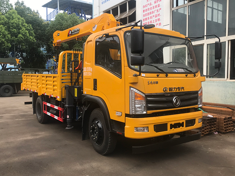 供應程力隨車吊程力隨車吊東風華神小黃牌隨車吊6.3噸吊機鄉村道路的選擇