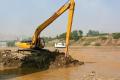 供应三一235挖掘机15米加长大小臂清理河道淤泥