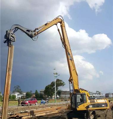 供應現代455挖掘機16米打樁臂打拔鋼管樁現代打樁臂