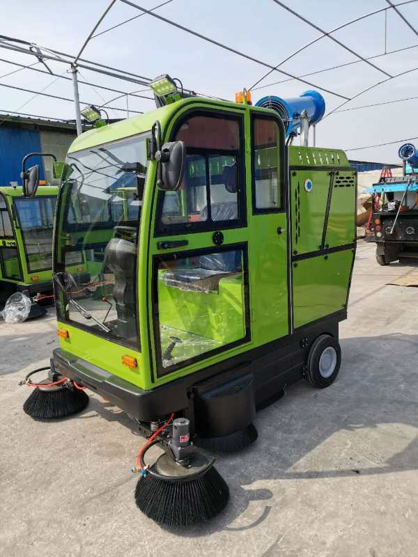 供应YX-1350电动扫地车  清扫车  小型扫地车厂家直销 高压冲洗 雾泡 扫地三合一