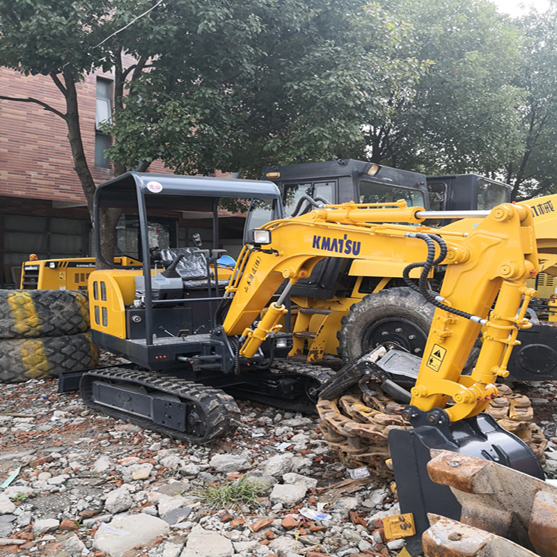 雲南昆明二手挖掘機市場出售個體玉柴/小鬆15、20、25、35小型二手挖掘機