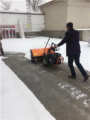 乌鲁木齐除雪机