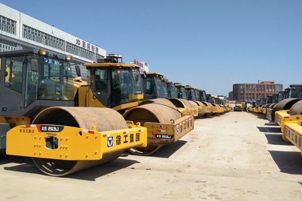 烏魯木齊|西寧|蘭州出售個人20噸22噸二手壓路機