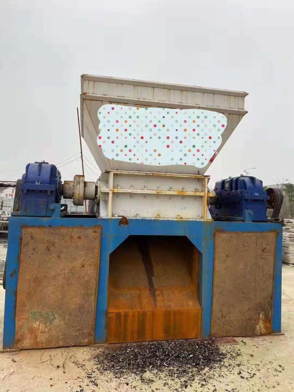 河南鄭州出售二手1200型鐵屑撕碎機配30kw電機3.5萬