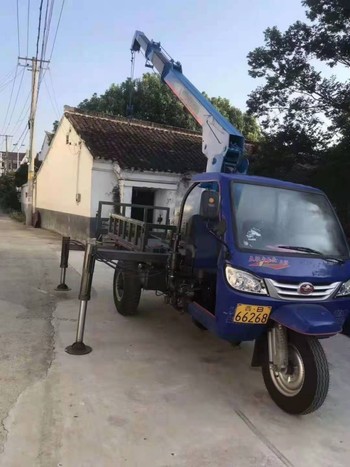 出售二手耐力3吨三轮随车吊 三马平板随车吊