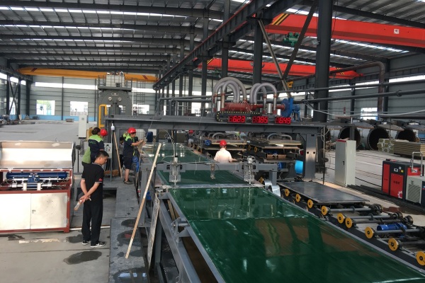 供应郑州兴龙元机械制造有限公司纤维水泥板设备，硅酸钙板设备