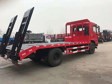 180平板运输车  短轴挖机平板运输车  150平板运输车