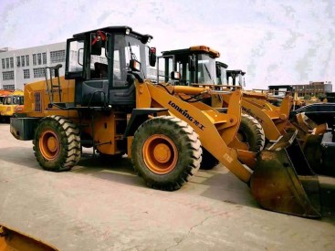 南宁|柳州|桂林|梧州二手铲车市场||出售二手龙工30-50装载机