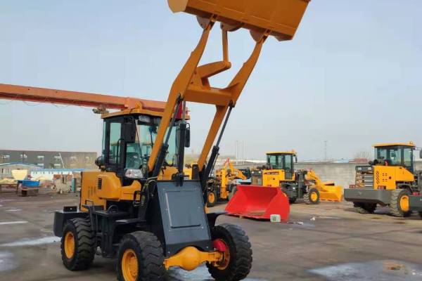廠家直供新型926裝載機 糧庫裝糧鬥工地運混凝土工程用930小鏟車