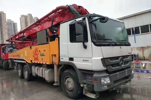 出售二手泵车37米46米56米62米二手混凝土泵车