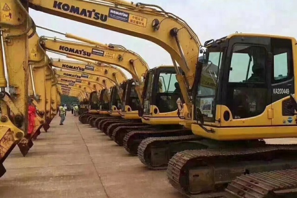 南京||无锡||徐州二手挖掘机市场||出售二手小松240-360挖掘机