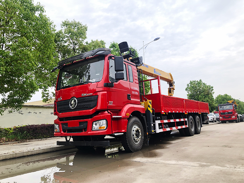 供應徐工隨車吊陝汽德龍後八輪濰柴300馬力配徐工12噸G型臂隨車吊