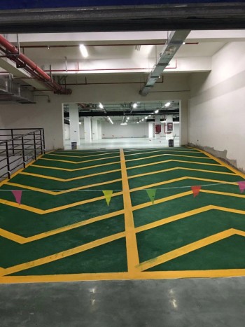 南京道路劃線-地下車庫防滑坡道施工工序