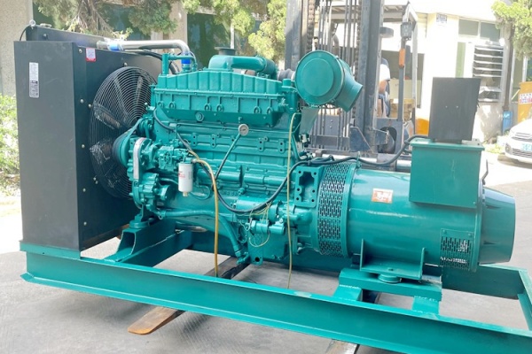 出售二手250千瓦柴油发电机组 旧康明斯NTA855-G3发电机(组)