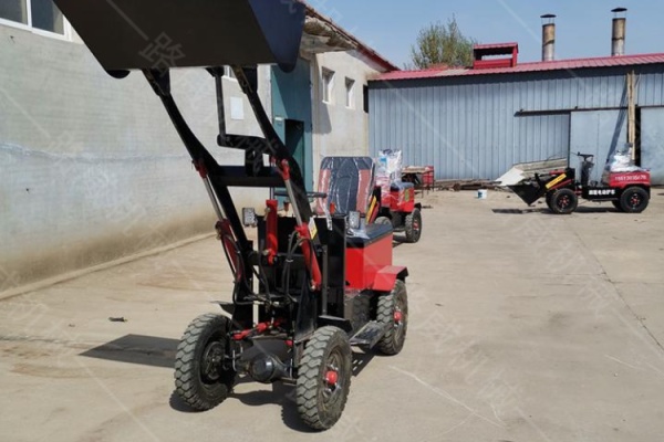 供應小型四驅電動裝載機 養豬場用電動鏟車 工廠運輸電動鏟車