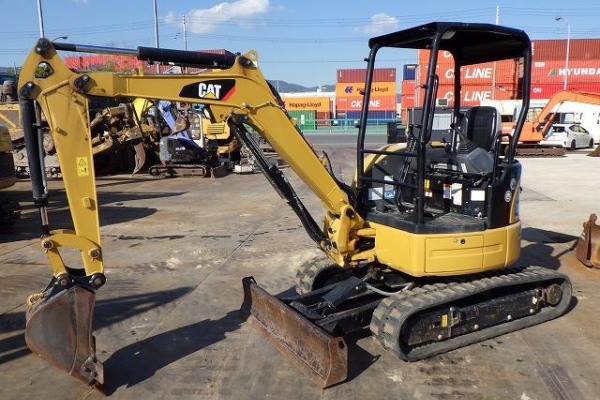 出售二手卡特303ECR挖掘机日本原装进口小型挖掘机