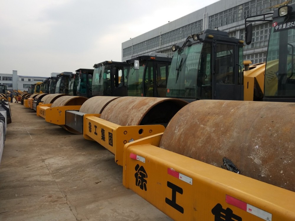 北京二手压路机交易市场||出售二手徐工20-22-26吨压路机