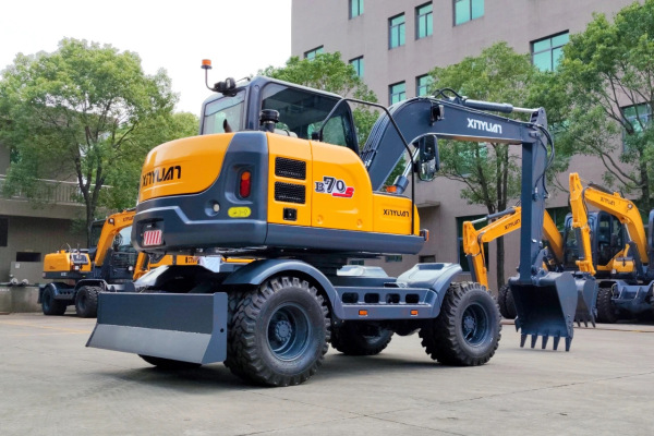 供应新源挖掘机XYB70S轮式挖掘机丨新品配色丨升级版液压系统
