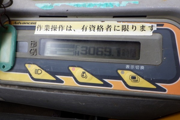 河南焦作小型挖掘机二手进口图片小型液压二手挖掘机急售农用小型挖掘机型号齐全
