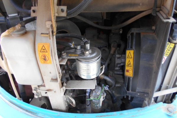 履带微型挖掘机二手小型挖掘机农用久保田20微型挖掘机