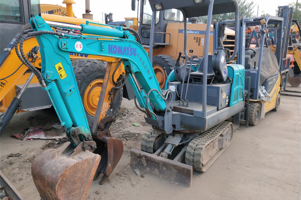 梧州二手挖掘機市場|13-15-18玉柴挖掘機