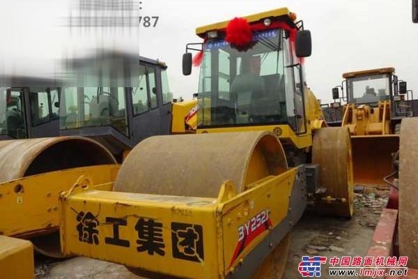 供应徐州震动14-20JC压路机