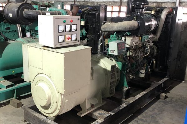 250KW國產柴油發電機組出售 二手玉柴YC6M320D發電機(組)
