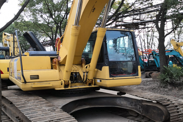 济南二手市场出售小松、卡特210、320、360二手挖掘机