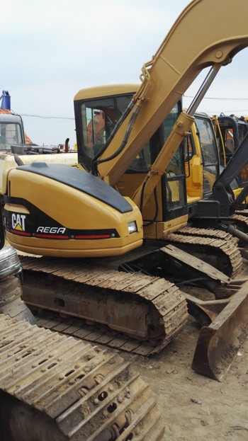 小型50、60、65、70、75、80等二手挖掘机低价出售
