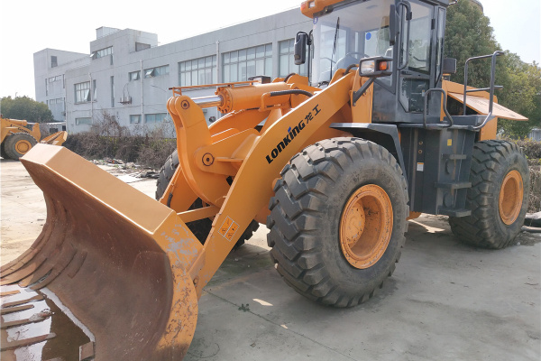 亳州二手装载机市场|柳工龙工、临工30、50铲车,5吨铲车
