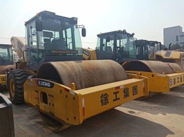 上海二手压路机市场|徐工20吨22吨26吨单钢轮震动压路机