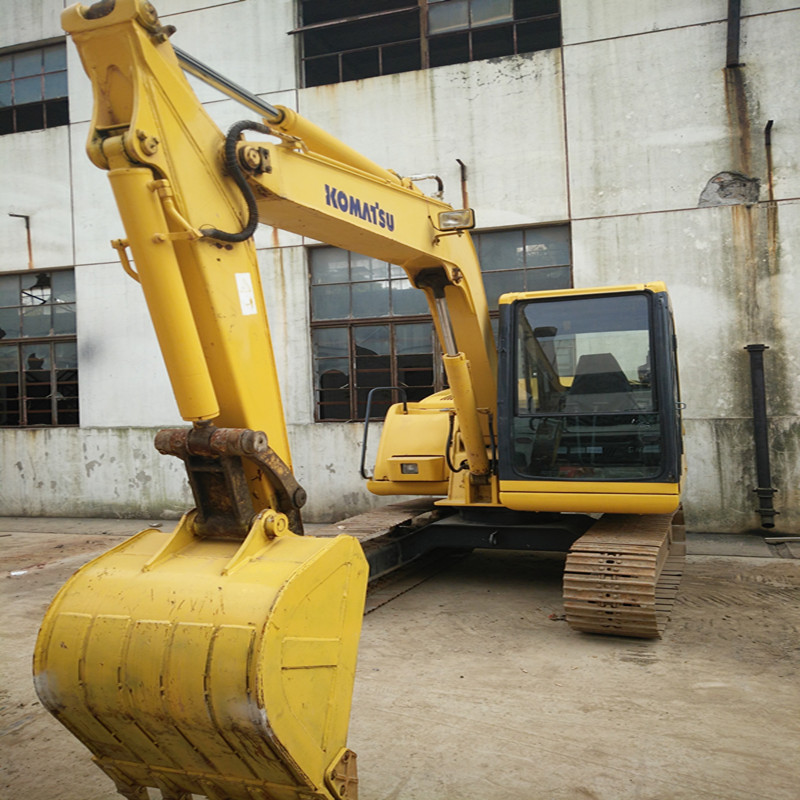浙江杭州二手挖掘机市场出售小松、卡特220、360挖掘机
