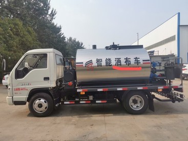 供应路达机械设备BJ1045V9JB5-54蓝牌沥青洒布车