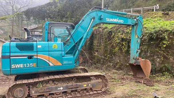 出售二手山河智能SWE100挖掘机