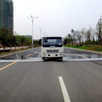 全汉地区供应东风洒水车路面清洁防尘抑尘