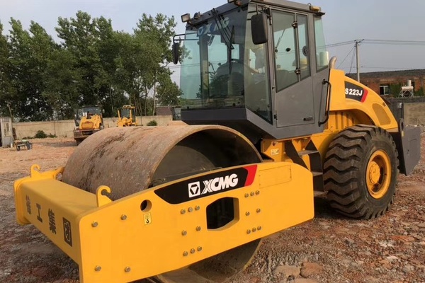 汕尾二手壓路機市場|26噸震動壓路機 舊徐工20噸振動壓路機