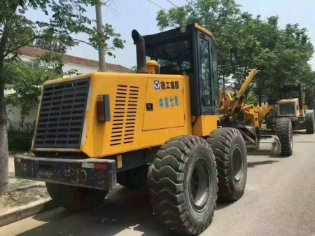 抚顺二手平地机市场| 徐工180平地机出售