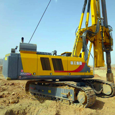 出租徐工280,360旋挖钻机，济南和临沂地区有旋挖机