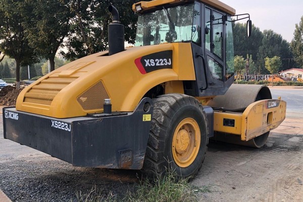 肥城二手压路机市场|徐工20吨22吨26吨压路机,振动压路机