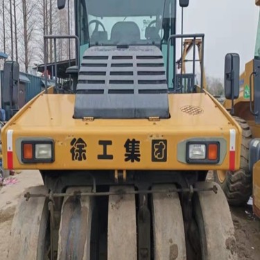 出售26吨轮胎二手压路机 30吨徐工二手胶轮压路机