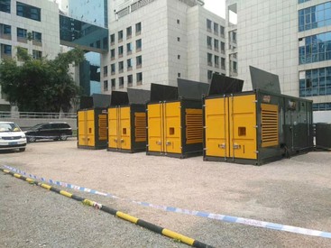 出租康明斯50KW--2000KW发电机(组)