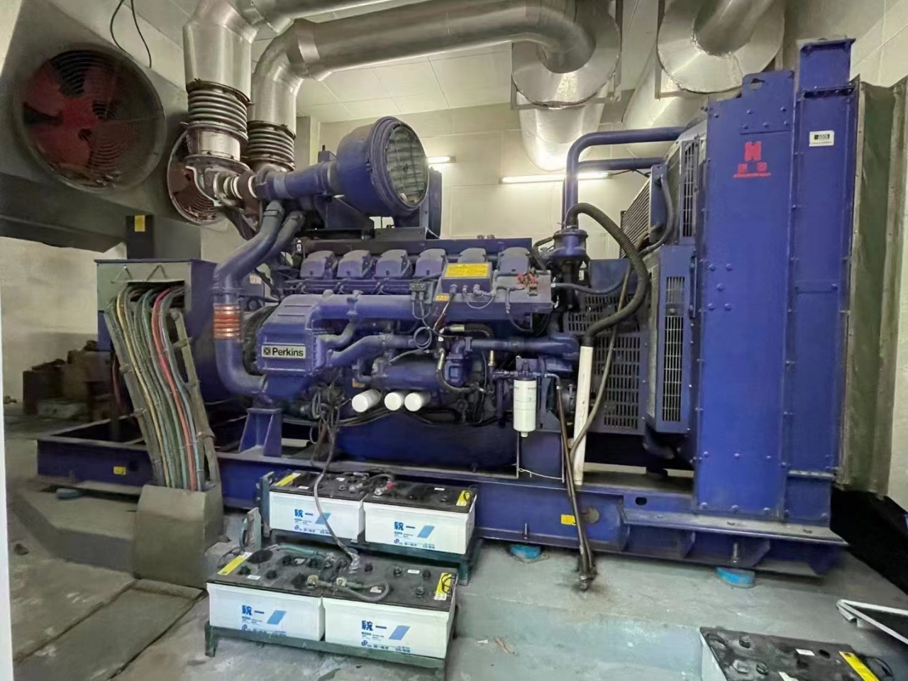 帕金斯1200KW 發電機配件