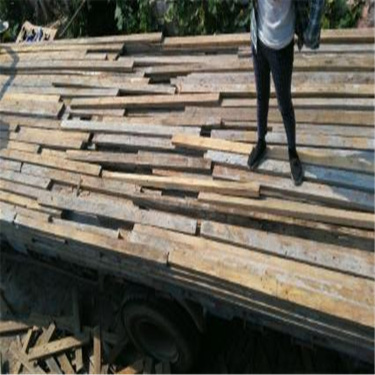 回收北京工地木方-北京建筑木料黑木膜板高价回收