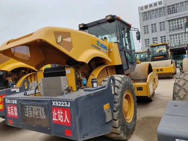 巢湖二手压路机市场/出售二手徐工20吨22吨26吨压路机