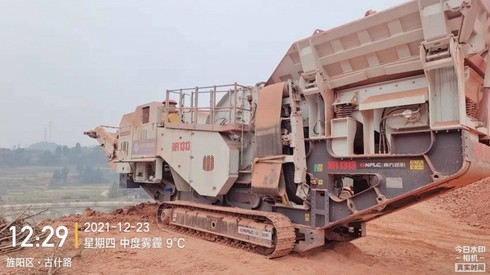 出租南方路机NFI1313移动式破碎站
