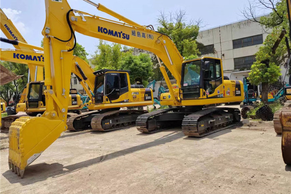 出售二手小松20/220/360挖掘机  滁州 蚌埠 巢湖二手挖掘机市场